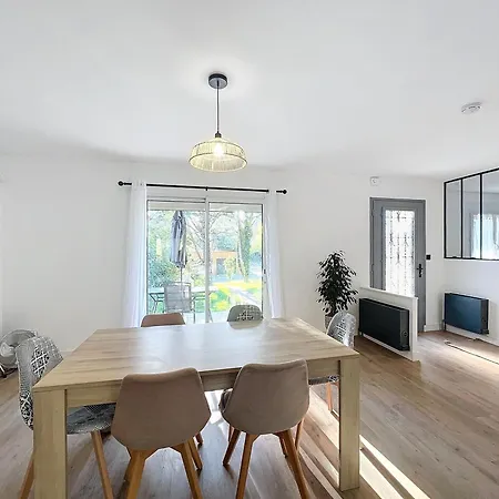 La Diniere - Calme - Jardin - 15mn Du Futuroscope *