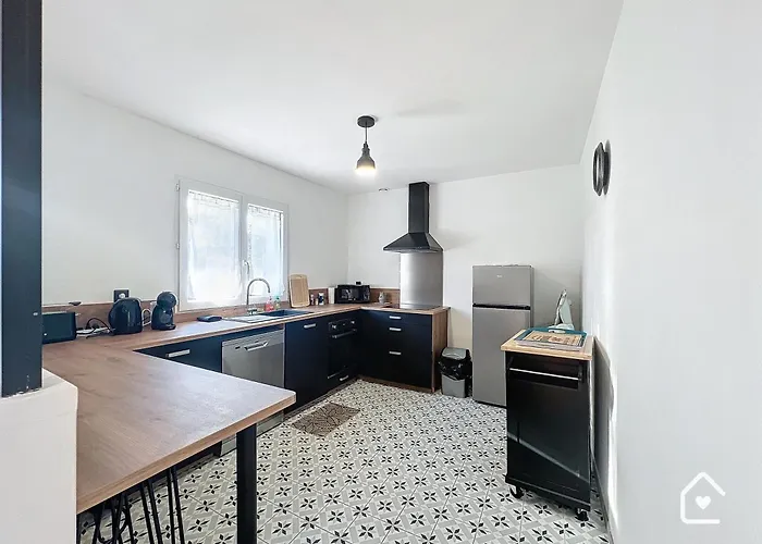 別荘 La Diniere - Calme - Jardin - 15mn Du Futuroscope Buxerolles