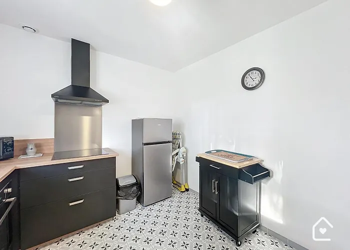 La Diniere - Calme - Jardin - 15mn Du Futuroscope 別荘 Buxerolles