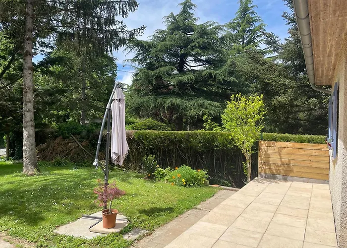 La Diniere - Calme - Jardin - 15mn Du Futuroscope Buxerolles